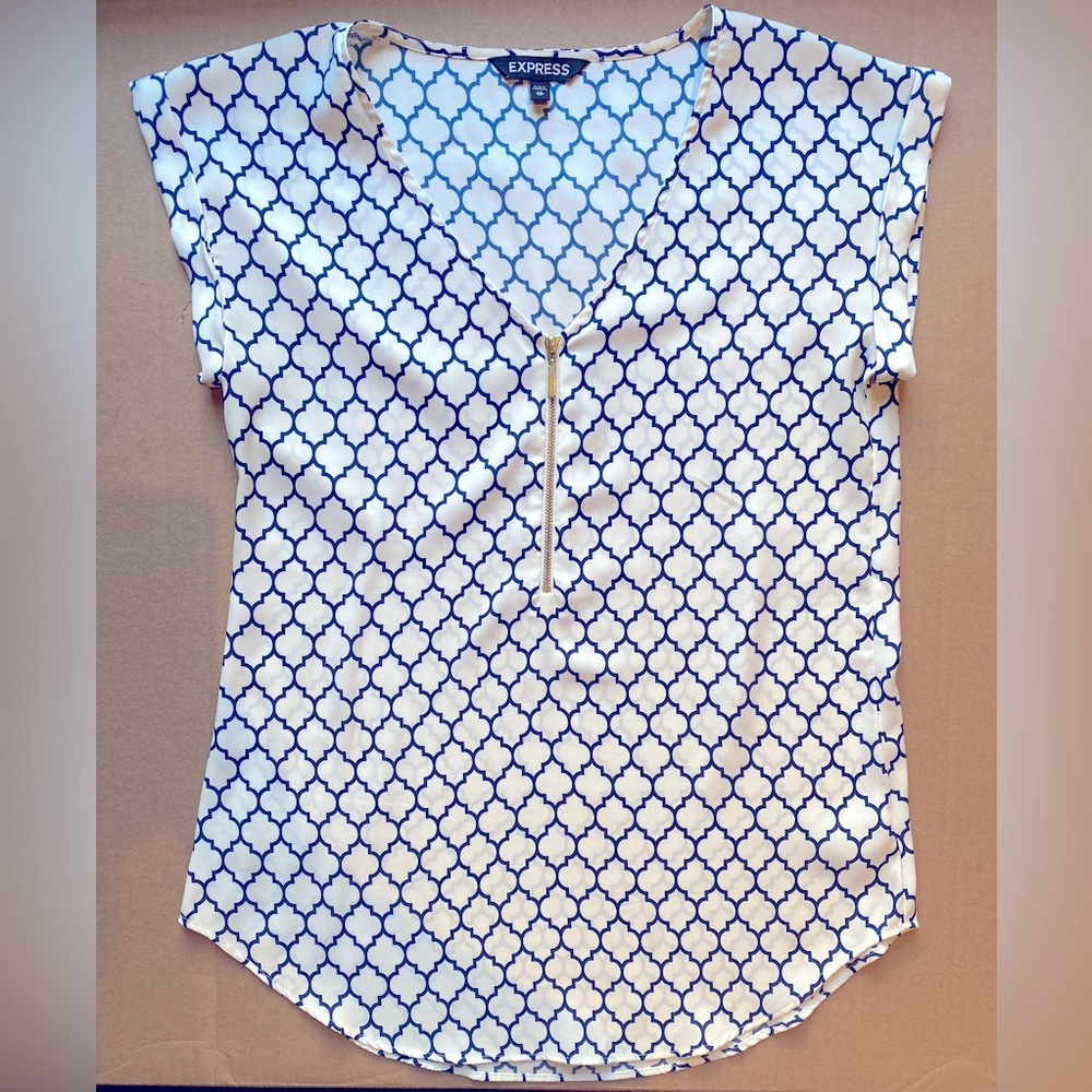 Express XS Shirt